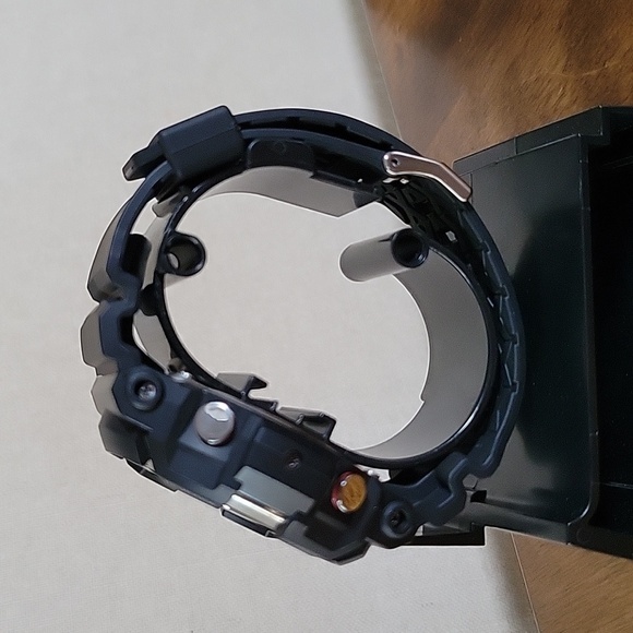 G-Shock Ana/Digi Watch - GA-200-1A - Picture 5 of 7